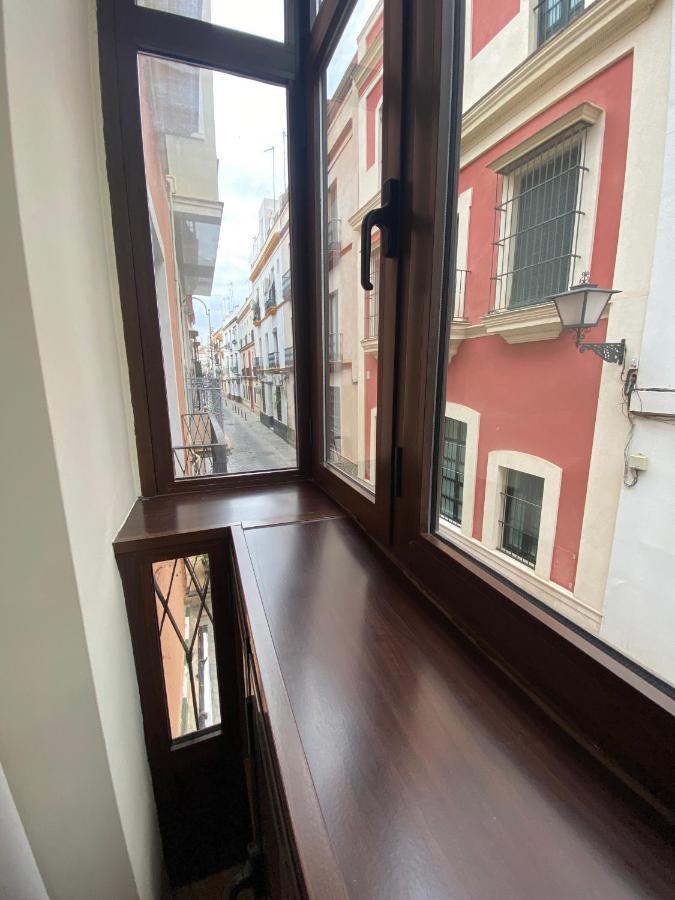 Aym Places Maestranza Apartment Севиля Екстериор снимка